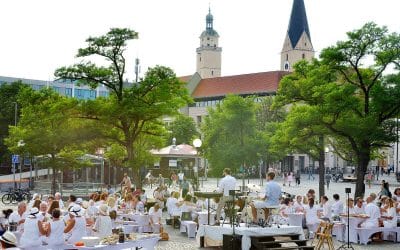 Inklusive Dinner in Weiß